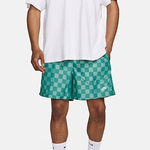 NIKE Men’s Lightweight Flow Shorts Checked Green Size L NEW - Picture 3 of 10